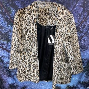 THE KOOPLES LEOPARD FAUX COAT‼️